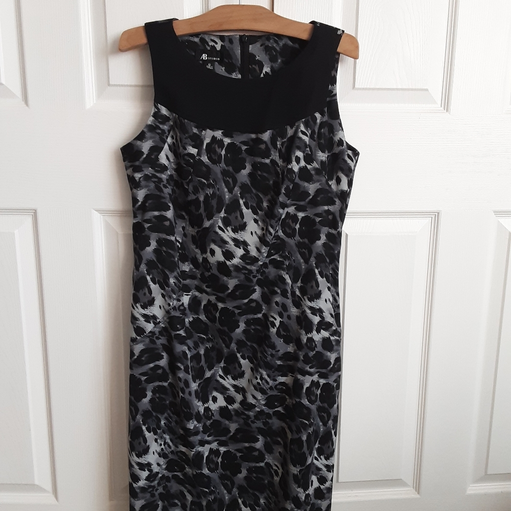 Womens dress, size 12, black and gray